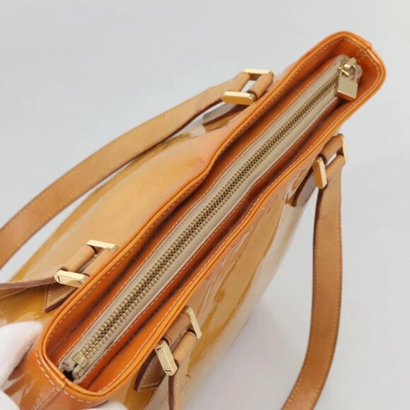 LOUIS VUITTON Monogram Vernis Houston Hand Bag Beige - Picture 6 of 15